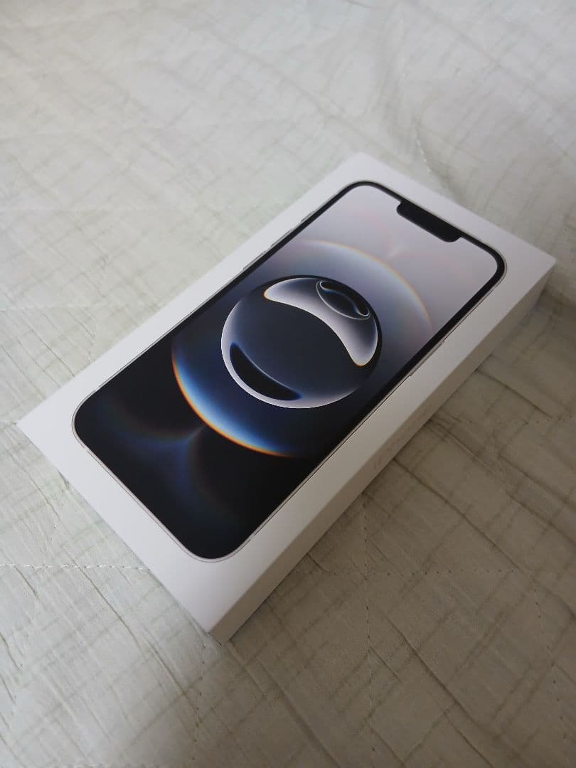 【新品・未使用】Apple iPhone 16e 128GB ホワイト