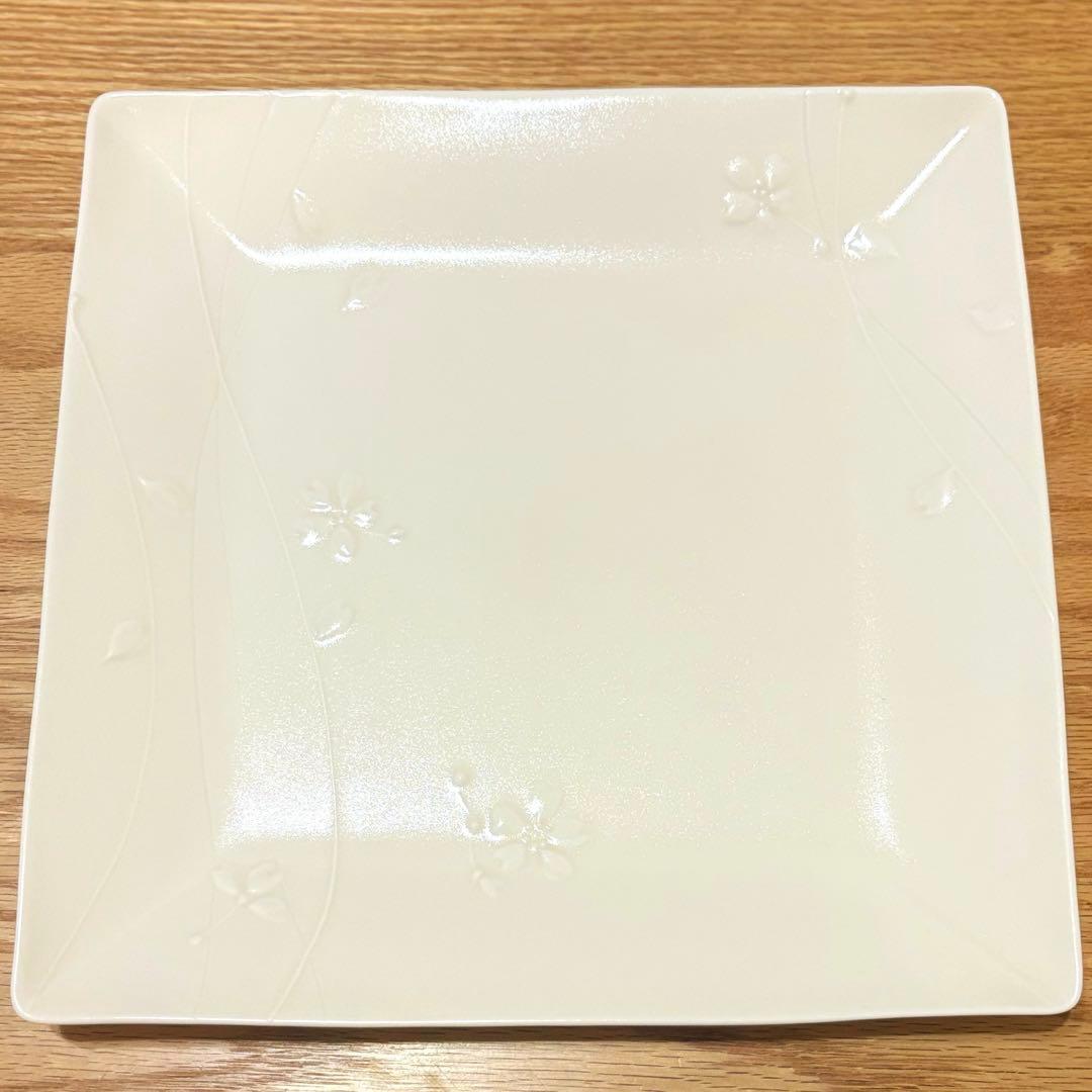 たち吉　うつろい　組皿　2枚セット　もみじ　桜