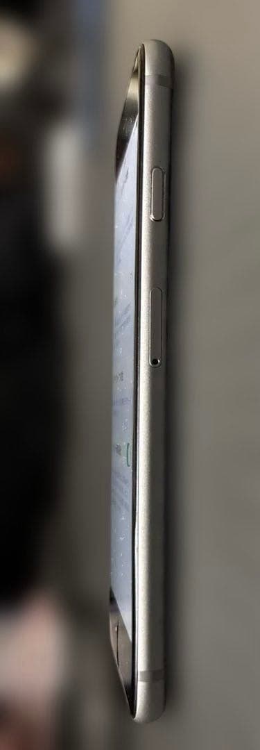 iPhone 6s 64GB スペースグレイ