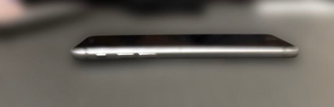 iPhone 6s 64GB スペースグレイ