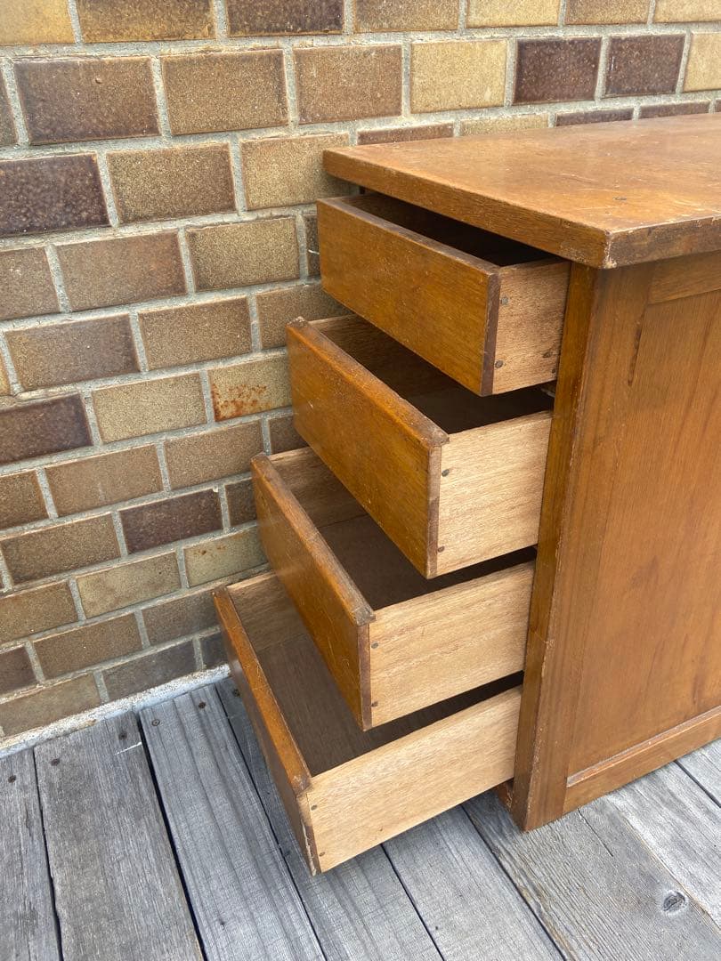 限定セール✰チェストサイドボード引き出し棚　アンティークヴィンテージ　昭和レトロ