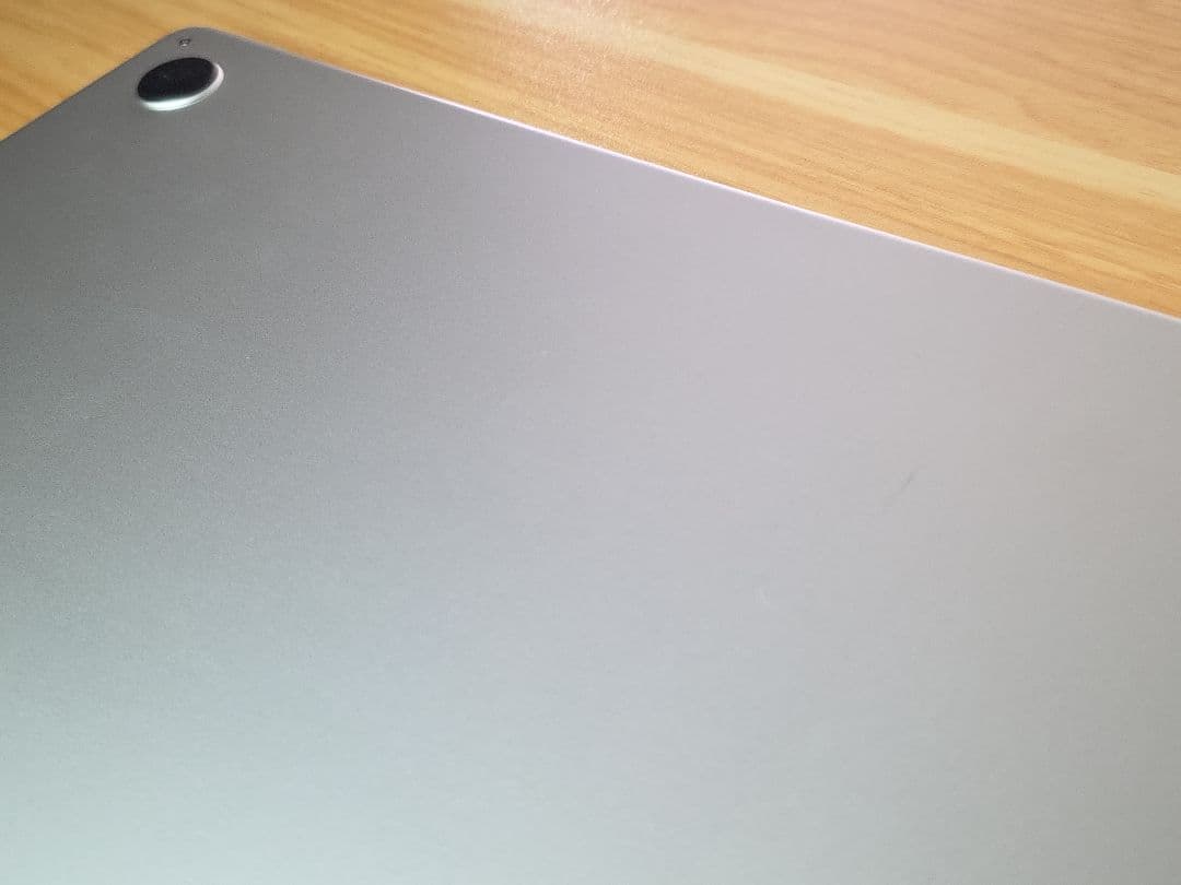 MacBook Air 15インチ M2 16GB 256GB JIS