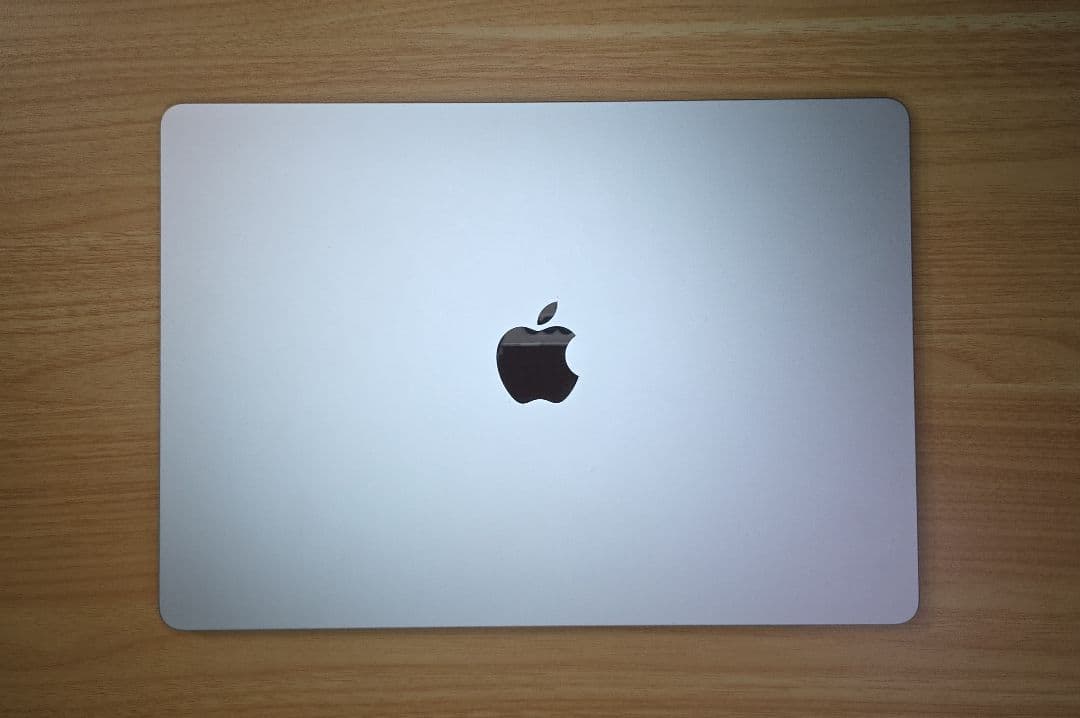 MacBook Air 15インチ M2 16GB 256GB JIS