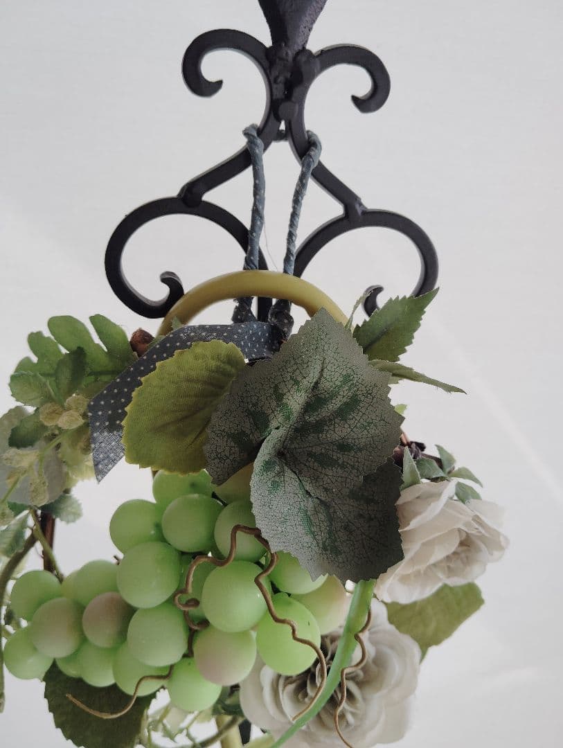 アーティフィシャルフラワーリース スタンド付き　高さ62センチ