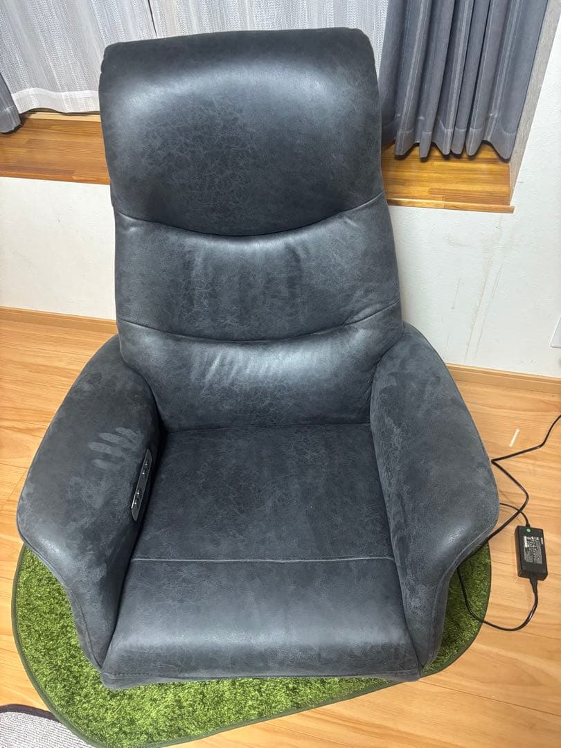 送料込‼️比較的キレイ‼️関家具リラックスフォームアストロ電動リクライニングチェア