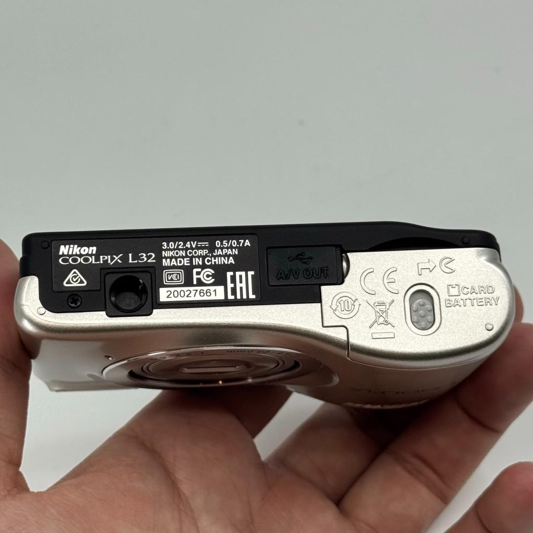Nikon デジタルカメラ COOLPIX L32