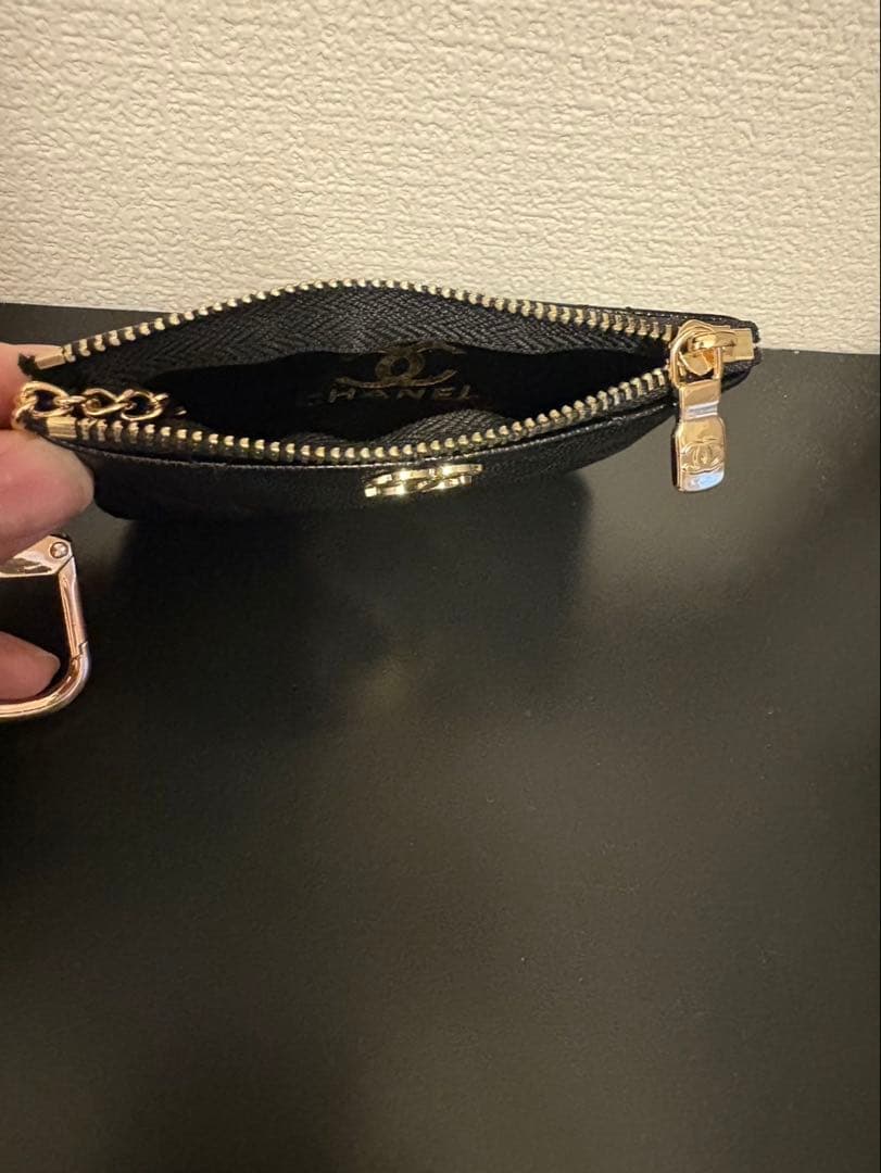 ノベルティー　CHANEL ブラック レザー ケース