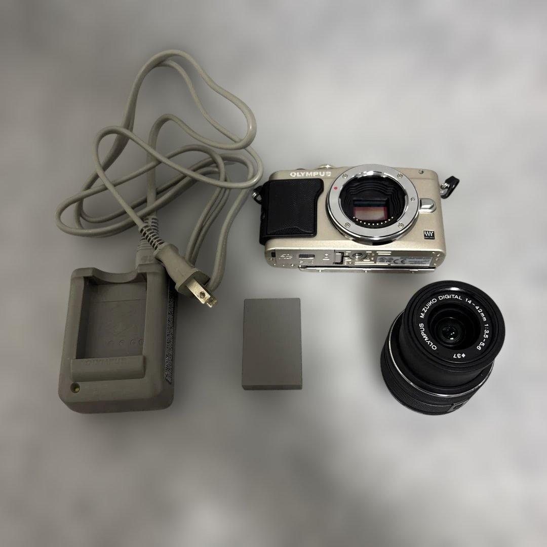 美品　OLYMPUS PEN light E-PL6 ミラーレス一眼レフカメラ