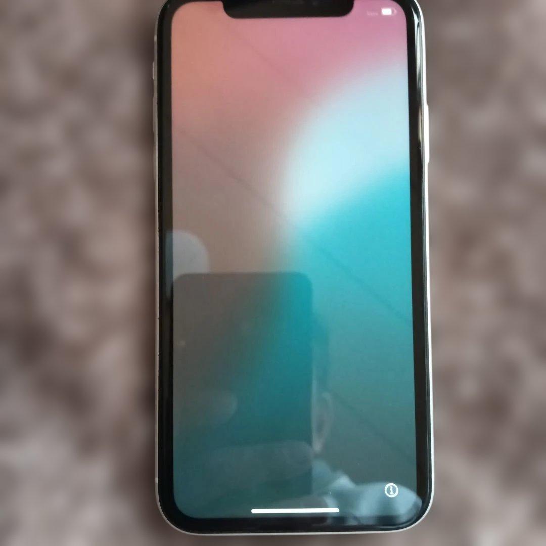 Apple iPhone XR ホワイト 6.1インチ 本体