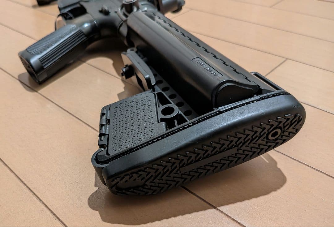 東京マルイ　CQB-R M4シリーズ 次世代電動ガン