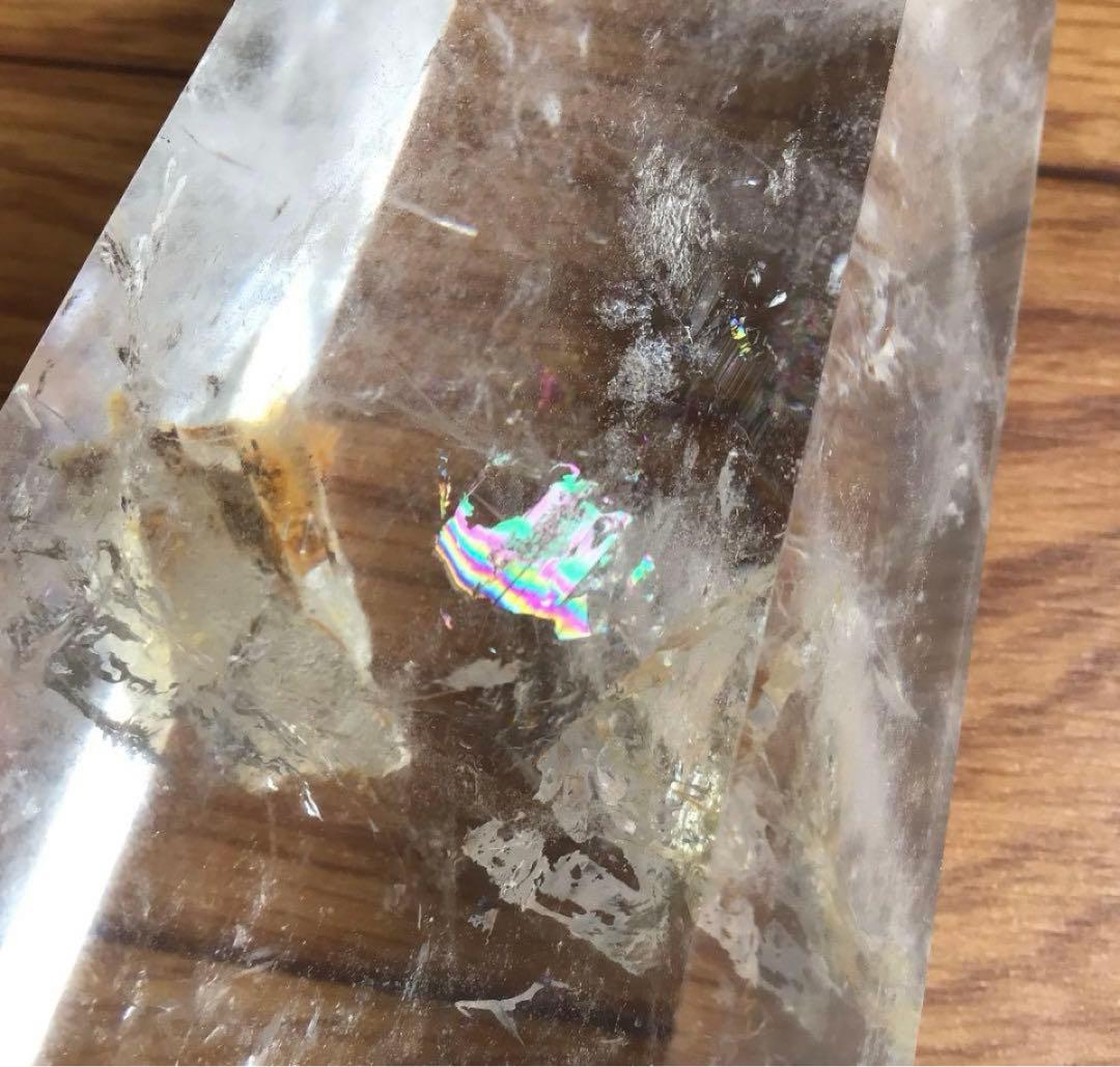 ⭐︎ヒマラヤパワー全開571g虹、クラック共に綺麗☆ヒマラヤ水晶 六角柱原石