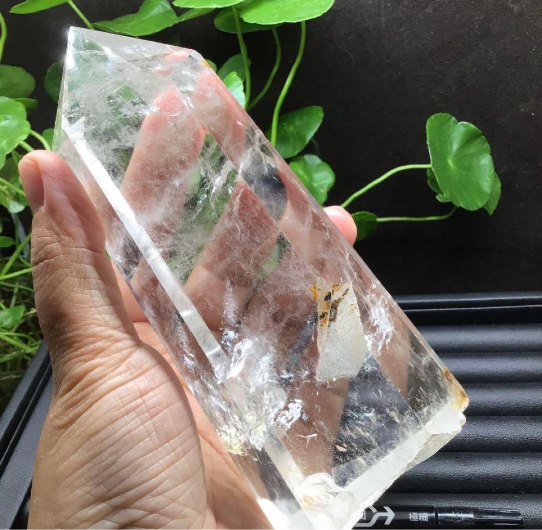 ⭐︎ヒマラヤパワー全開571g虹、クラック共に綺麗☆ヒマラヤ水晶 六角柱原石