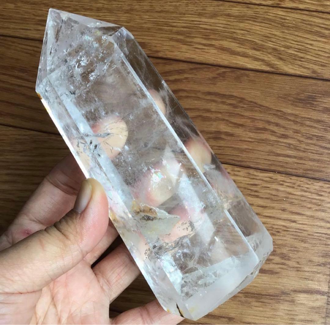 ⭐︎ヒマラヤパワー全開571g虹、クラック共に綺麗☆ヒマラヤ水晶 六角柱原石
