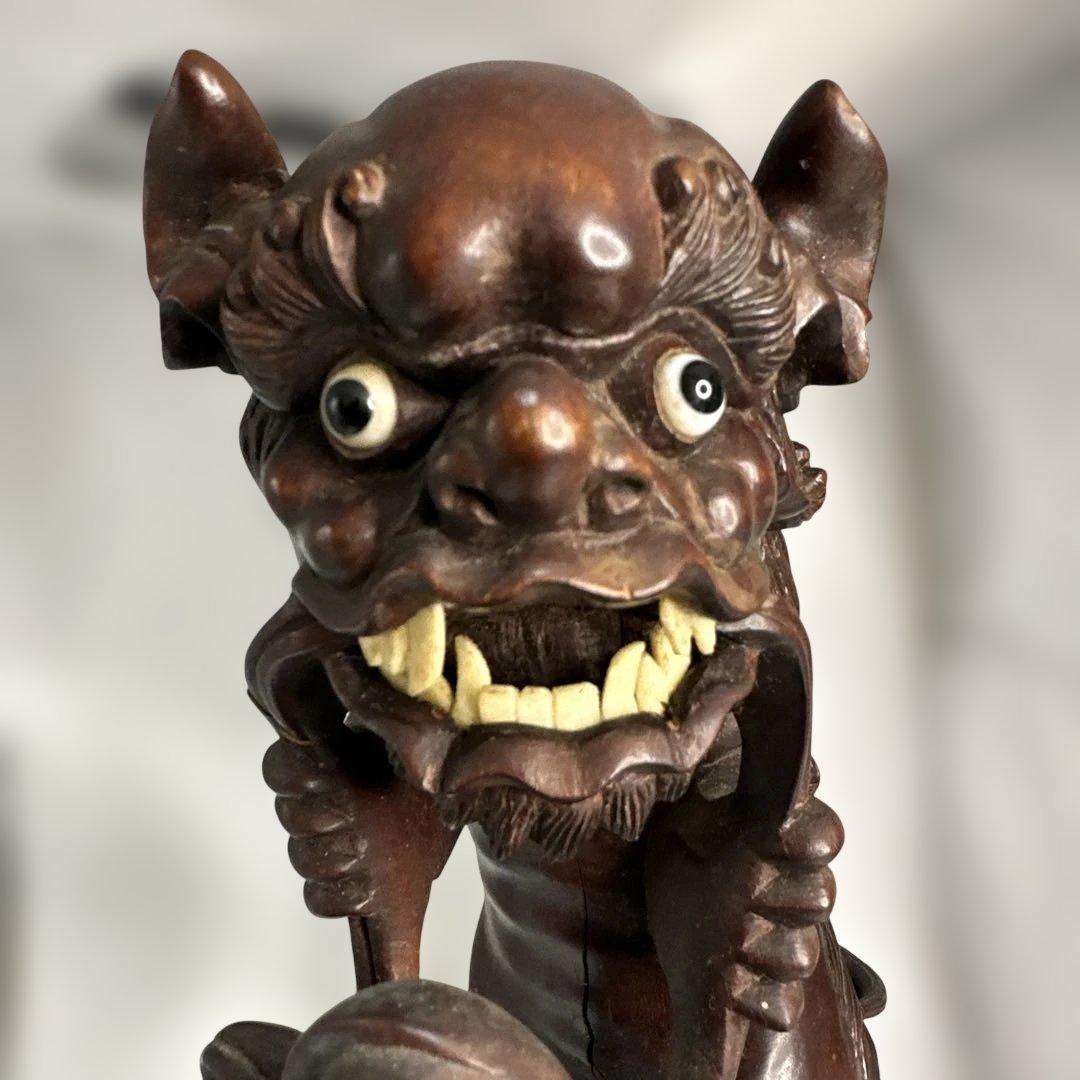 中国 唐木 彫刻 木製獅子像 伝統的な彫刻