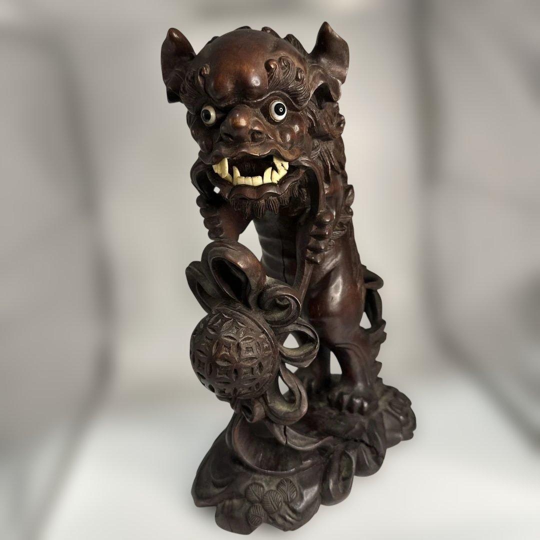 中国 唐木 彫刻 木製獅子像 伝統的な彫刻