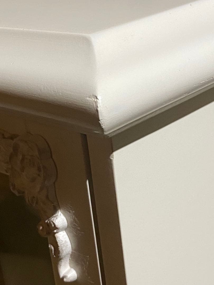 ロココ♦️高級 ガラス扉 コレクションケース♦️置き壁付両用♦️ホワイトローズ♦️送料込