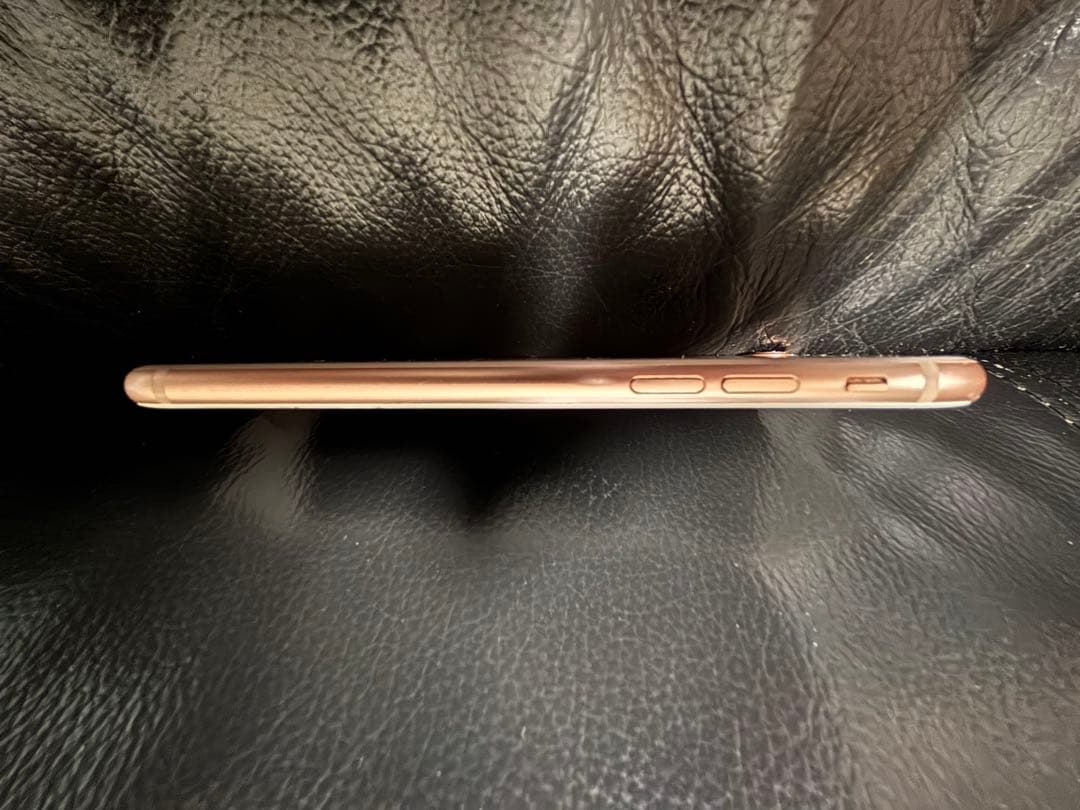 ★整備品⭐︎送料無料　iPhone8本体 64GB SIMフリー