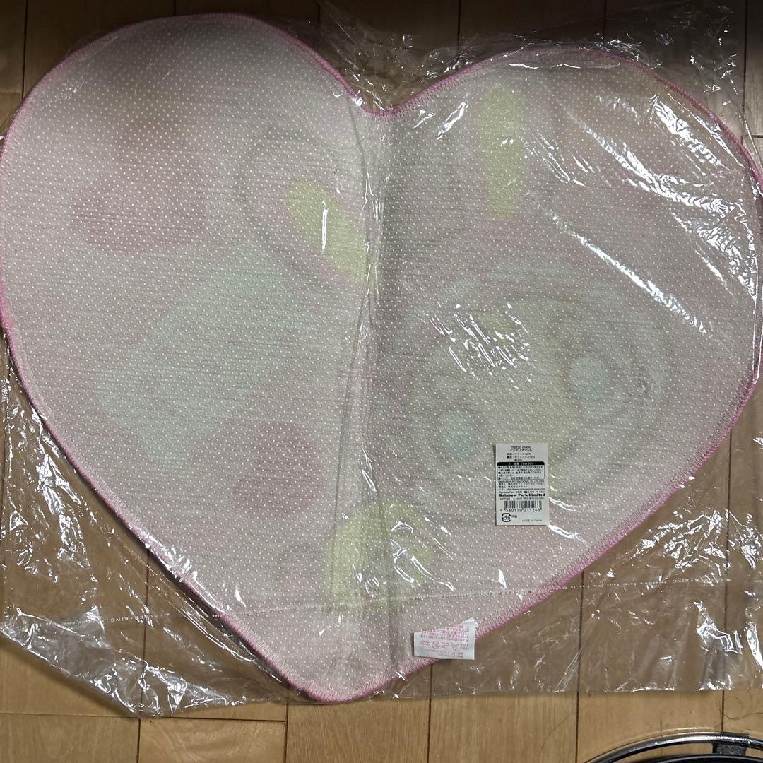 メゾピアノ　インテリアマット　ベリエちゃん