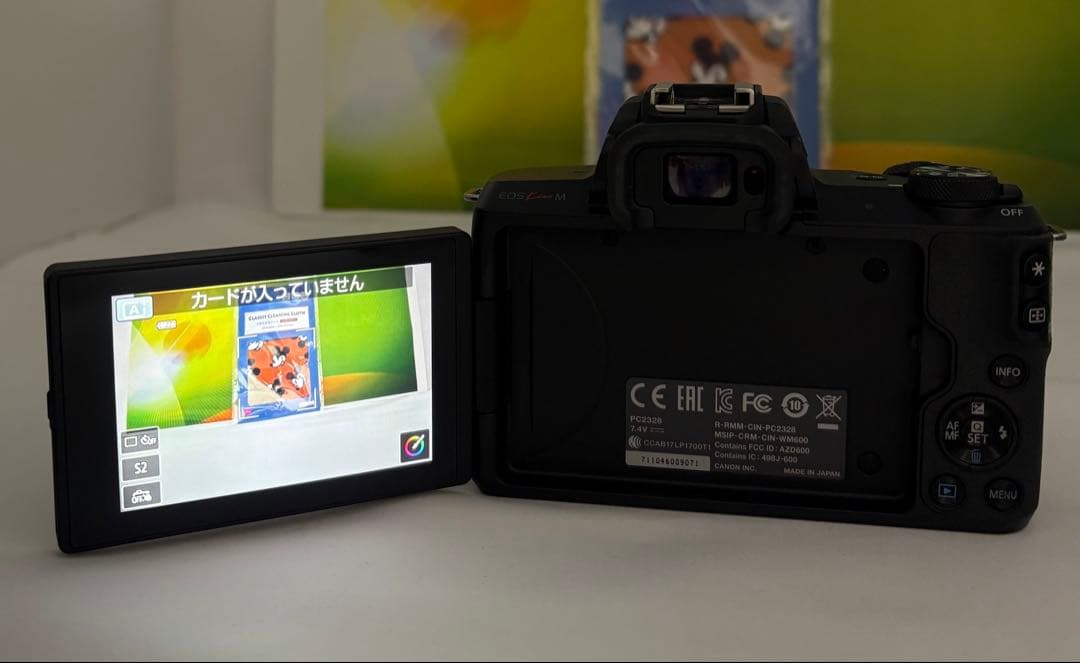 自撮りOK✨Wi-Fi搭載✨Canon EOS Kiss M レンズキット