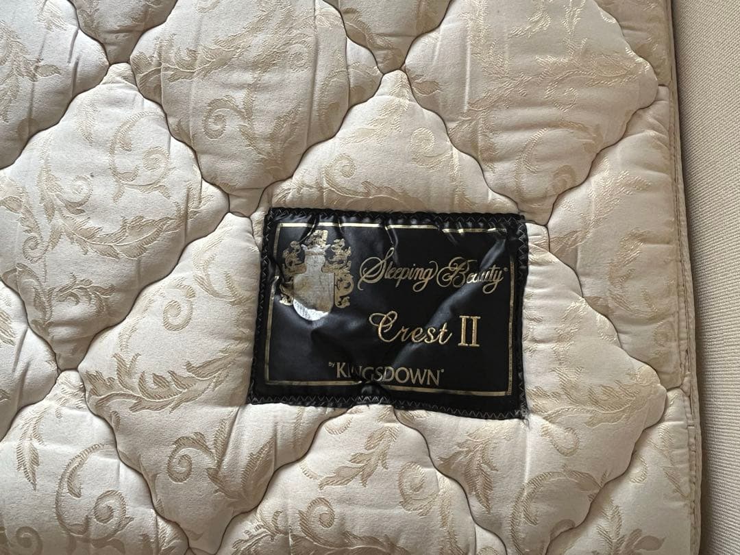 【送料込】 KINGSDOWN ダブル　マットレス+マット台