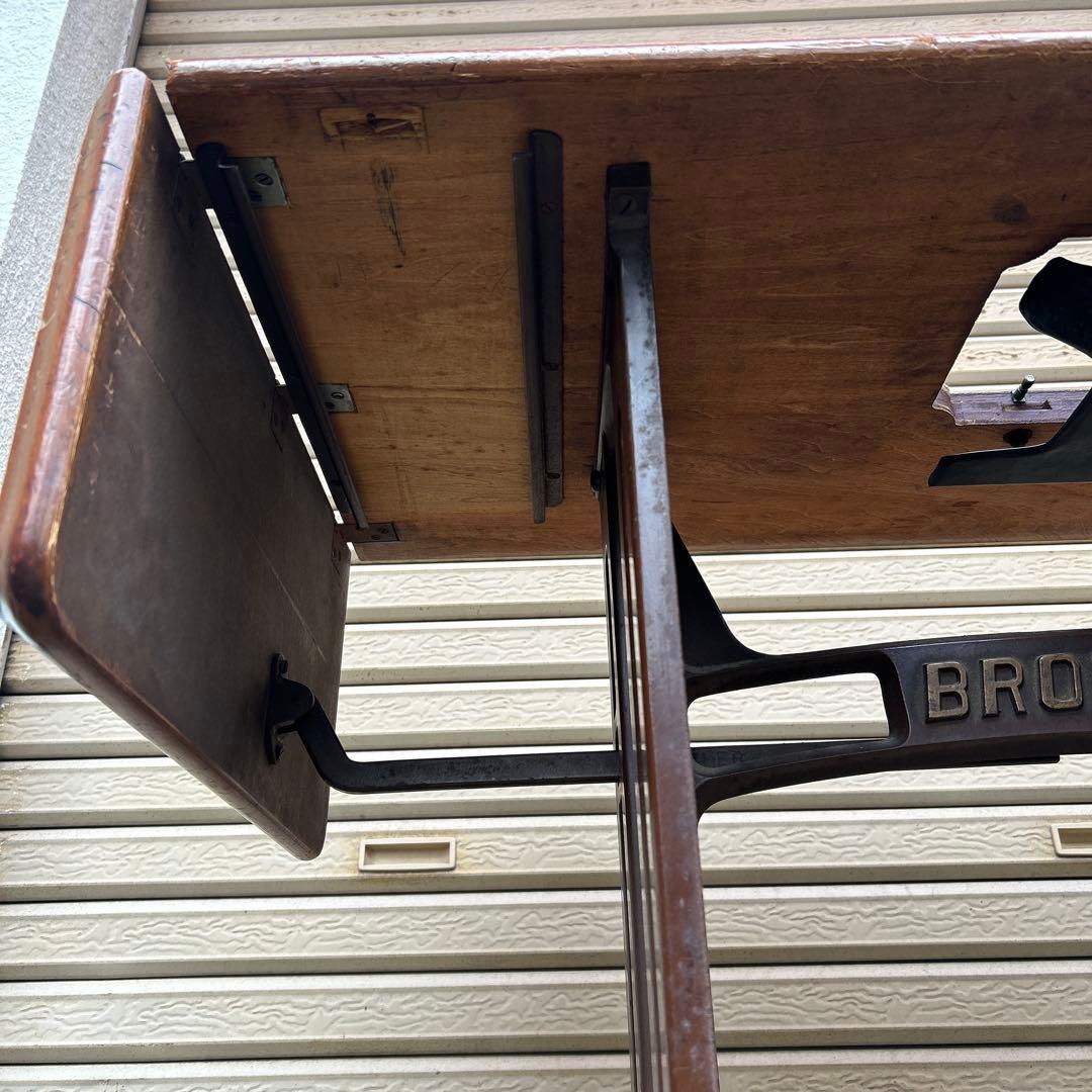 BROTHER ブラザー　ミシン台　アンティーク　インテリア　リメイク　テーブル