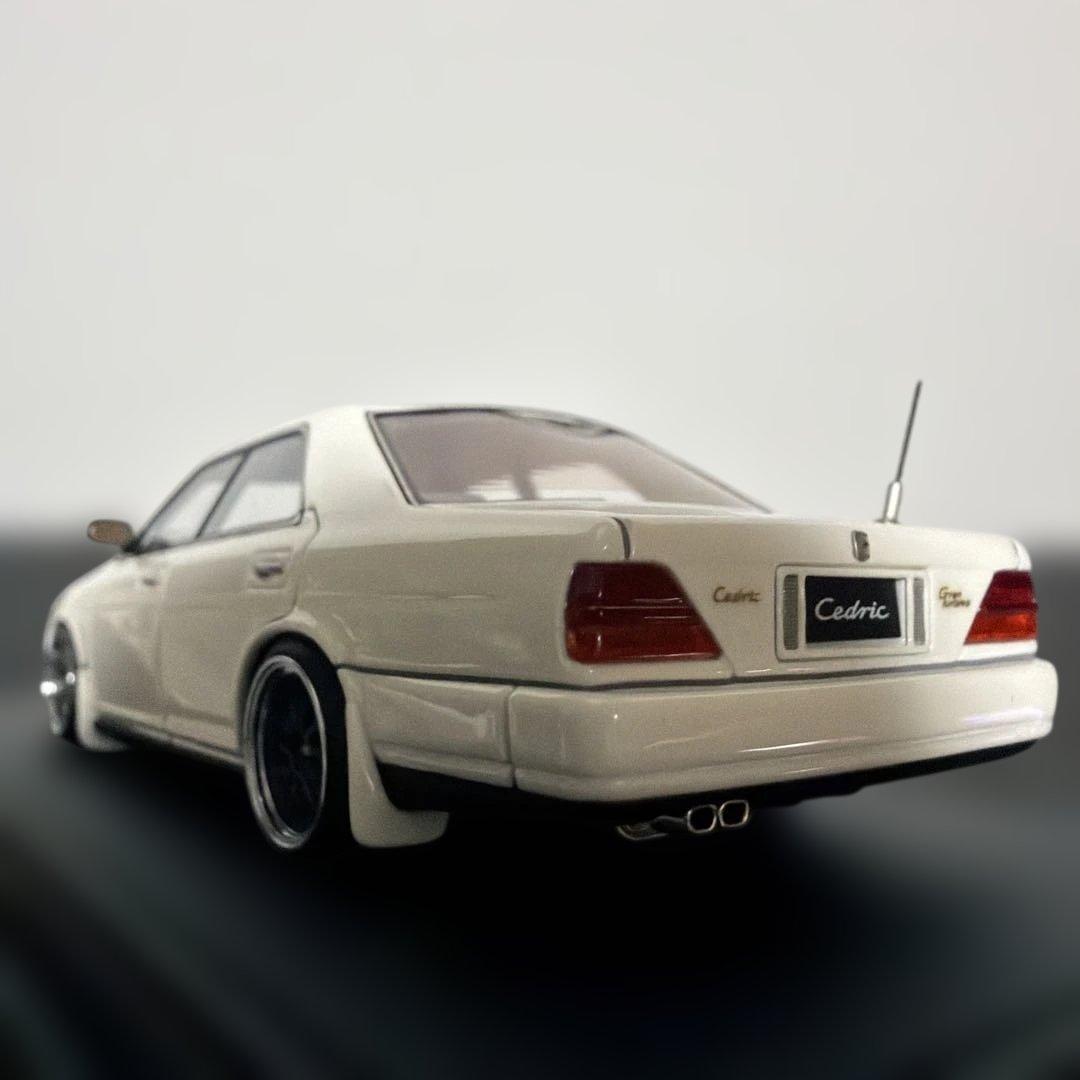 イグニッションモデル セドリック グランツーリスモ アルティマ