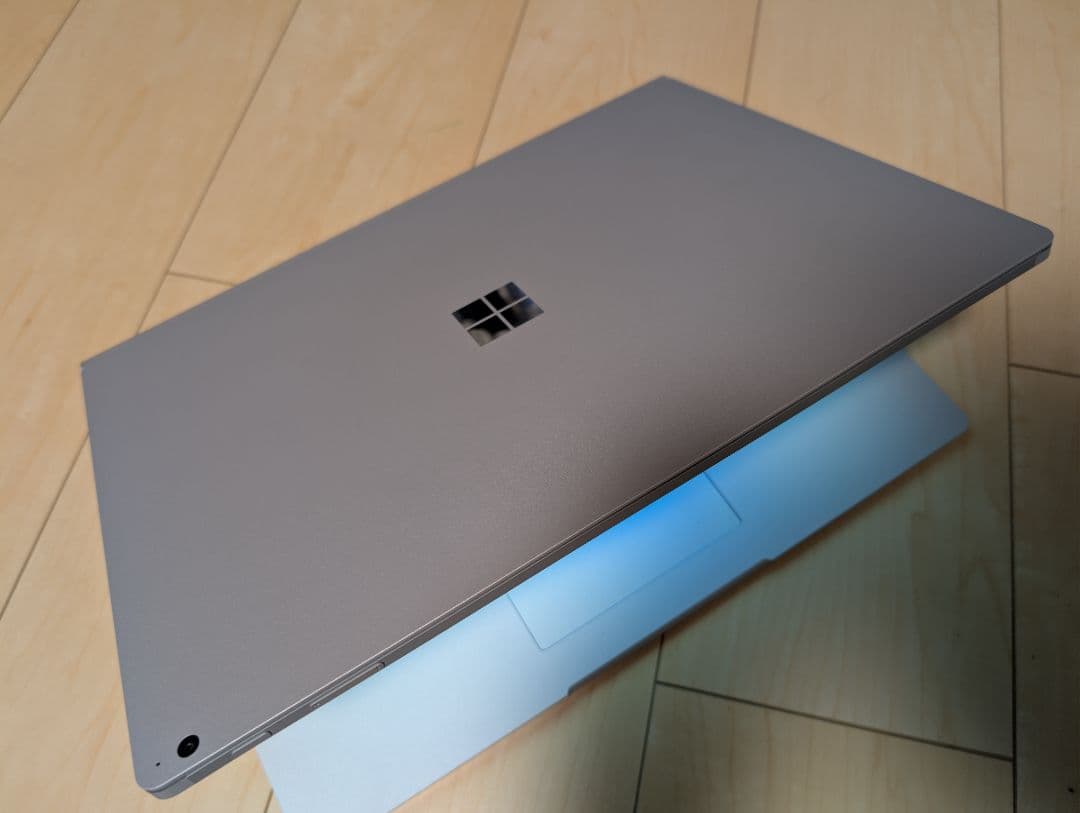 美品 Surface Book 2 15 16GB/GTX1060 電池86%