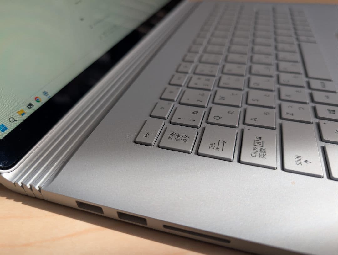 美品 Surface Book 2 15 16GB/GTX1060 電池86%