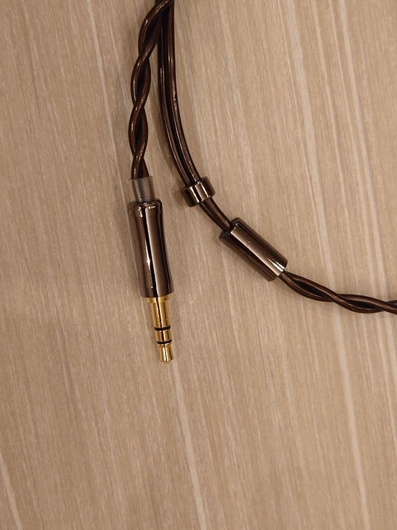 DARUMA AUDIO 「ken01」有線イヤホン