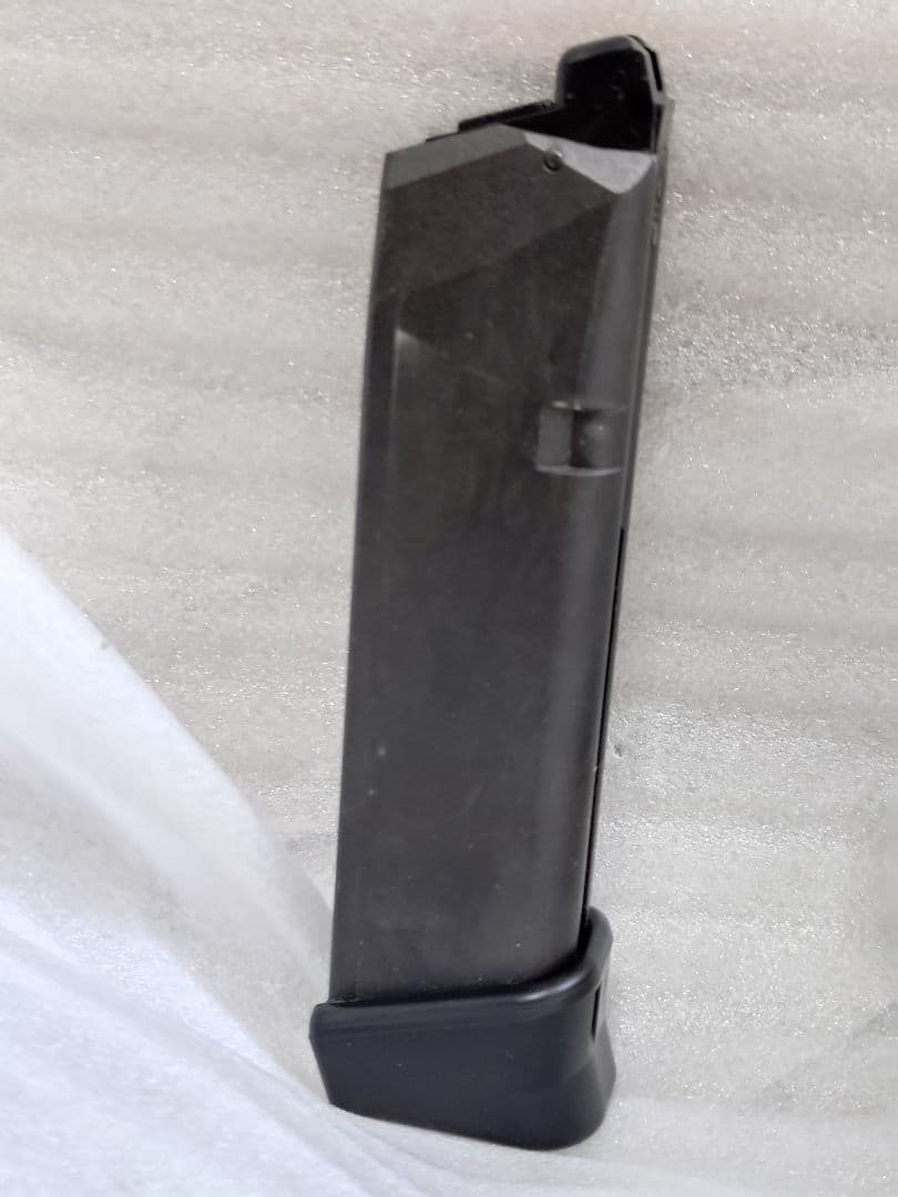 東京マルイ　グロック22