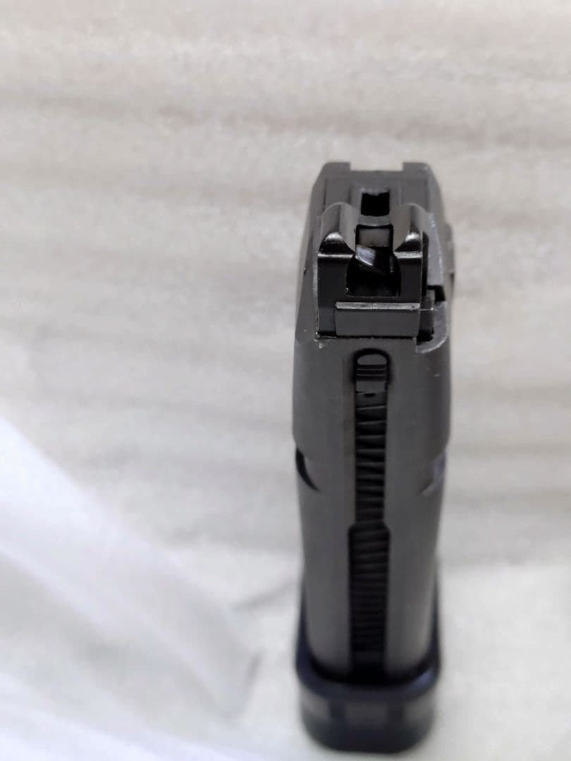 東京マルイ　グロック22