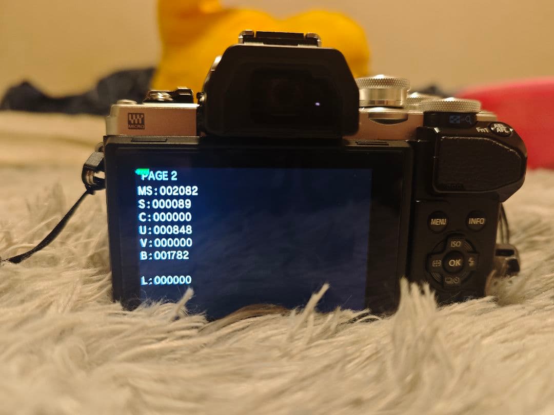 K*S様 OLYMPUS OM-D E-M10 Mark III超美品.2100