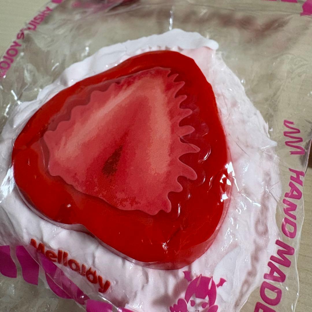 mellojoy メロジョイ 大福 いちご スクイーズ