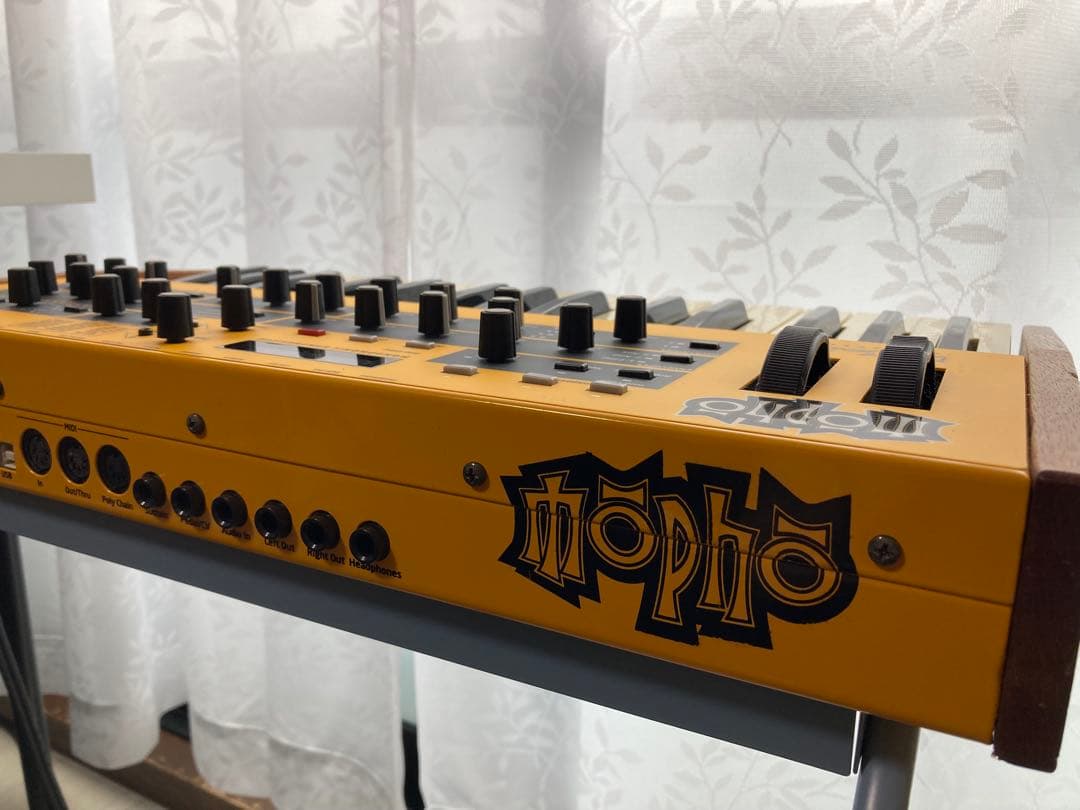 鍵盤楽器 Dave Smith Instruments Mopho Keyboard