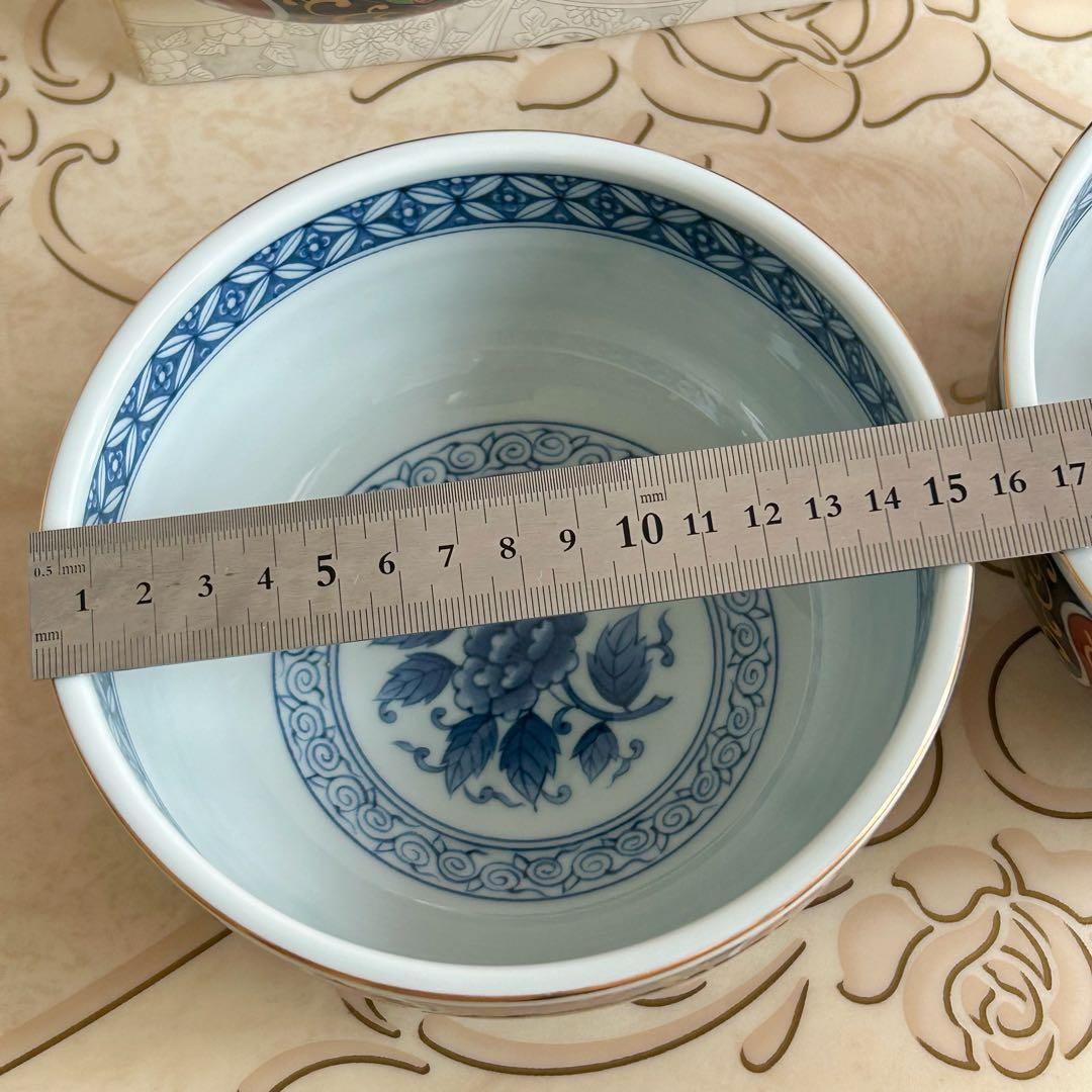 有田焼　明宝窯　丼ぶり　4客セット　色絵　金彩古伊万里　どんぶり　中鉢　ボウル