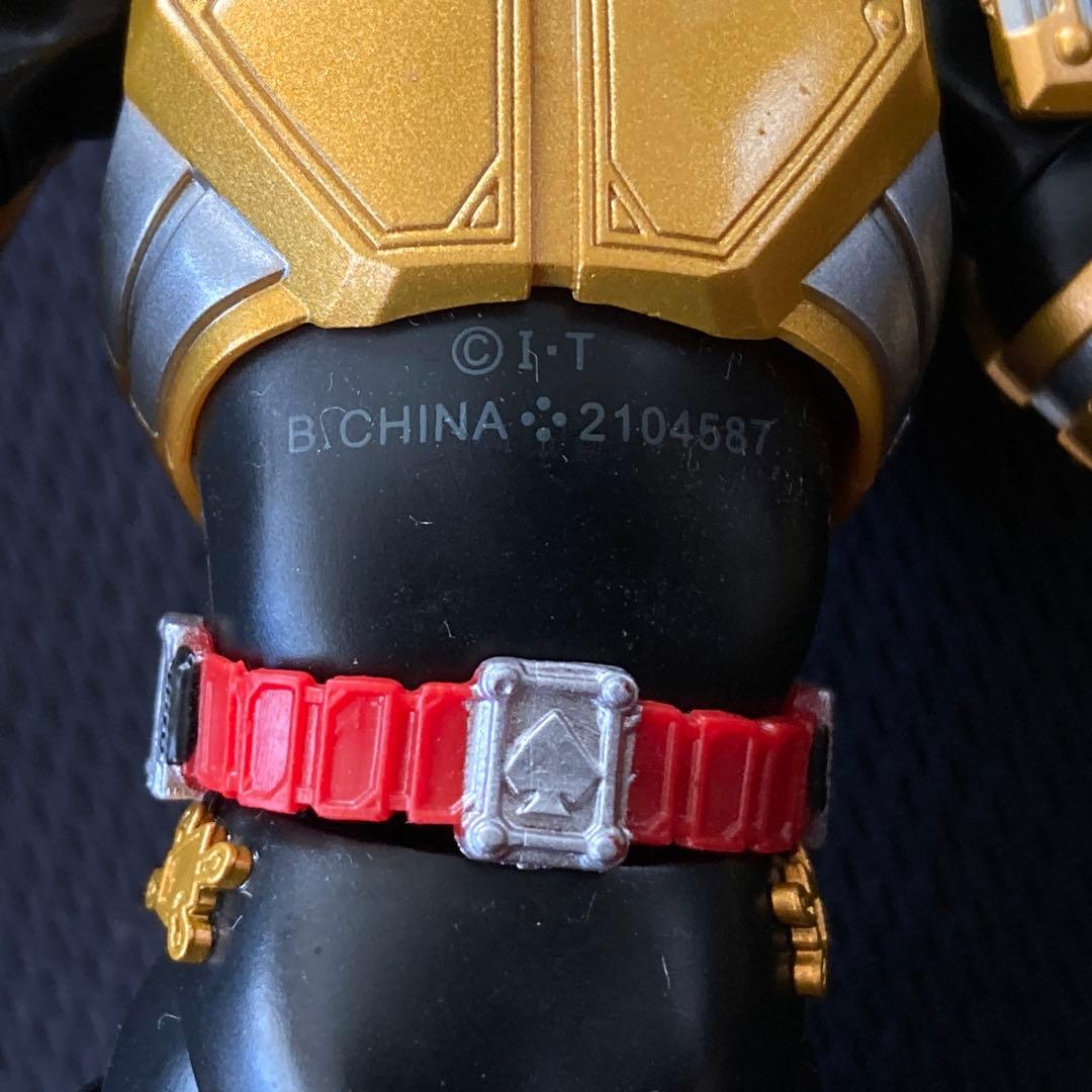 S.H.Figuarts 仮面ライダーブレイド 剣 キングフォーム フィギュア