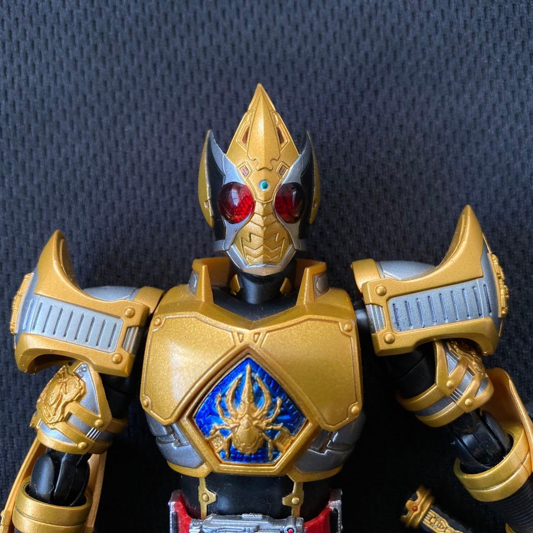S.H.Figuarts 仮面ライダーブレイド 剣 キングフォーム フィギュア