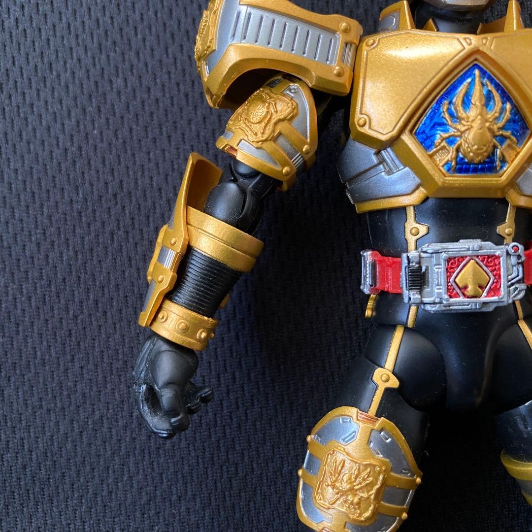 S.H.Figuarts 仮面ライダーブレイド 剣 キングフォーム フィギュア