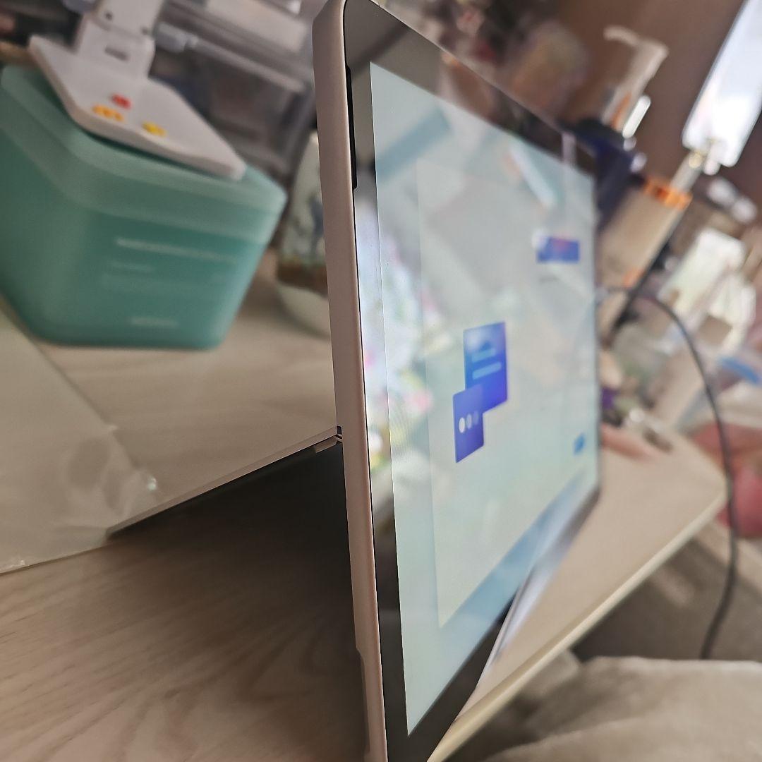 Microsoft Surface GO2 シルバー