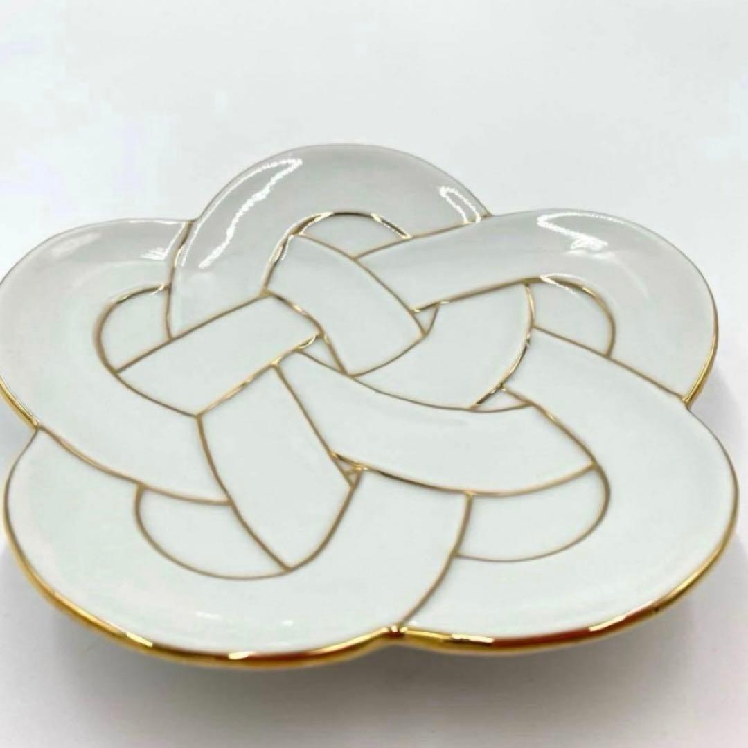 【新品】【大人気】有田焼田清窯　太白金線梅結び銘々皿　縁起物