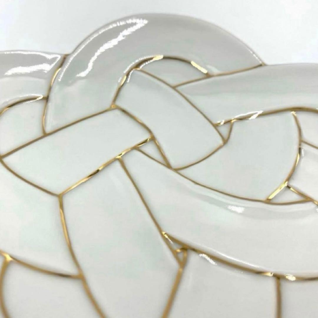 【新品】【大人気】有田焼田清窯　太白金線梅結び銘々皿　縁起物