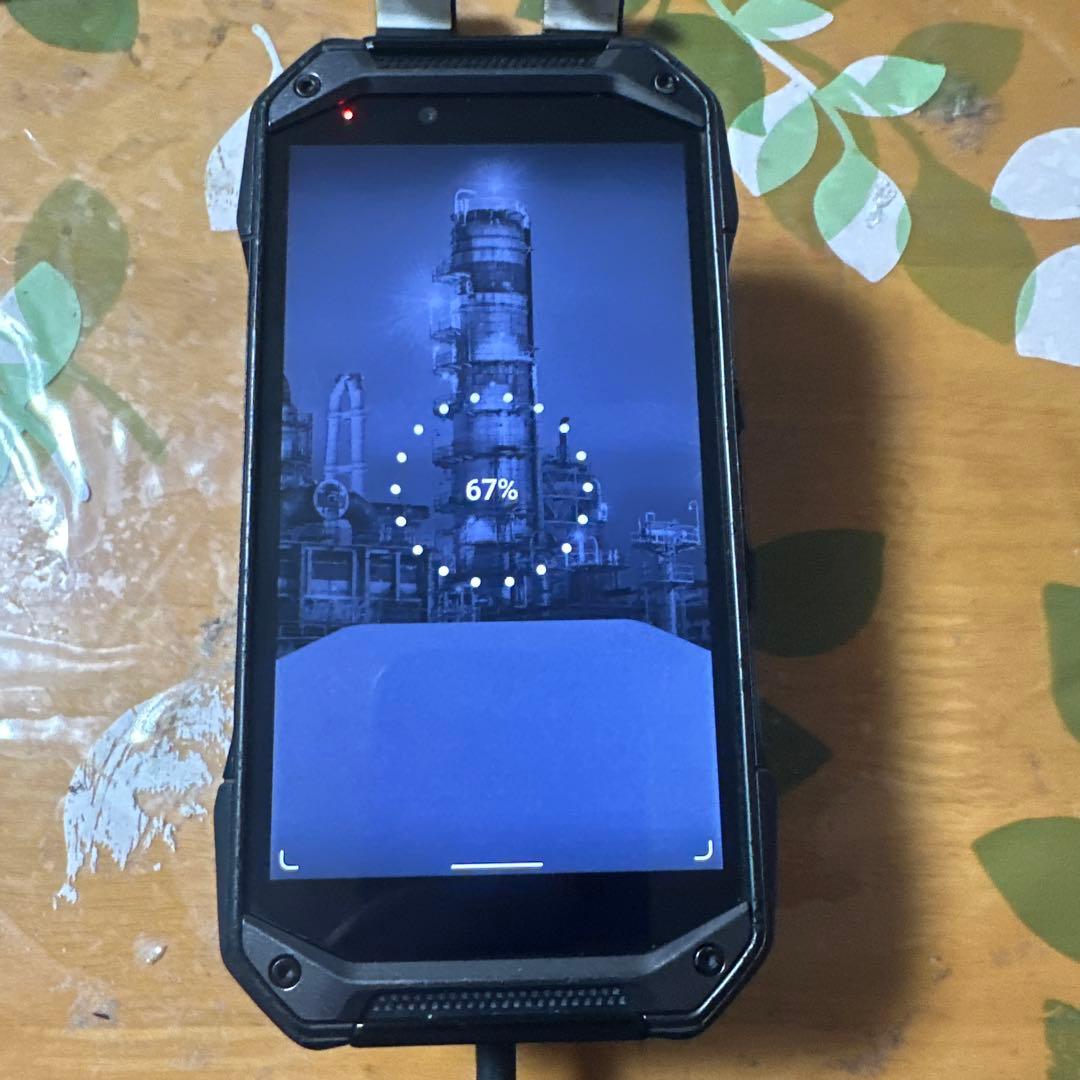 SIMフリー　京セラ TORQUE G04 KYV46 ⑦