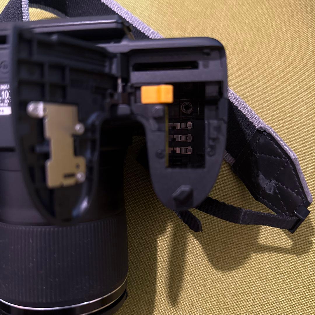 FUJIFILM デジタル一眼レフカメラ