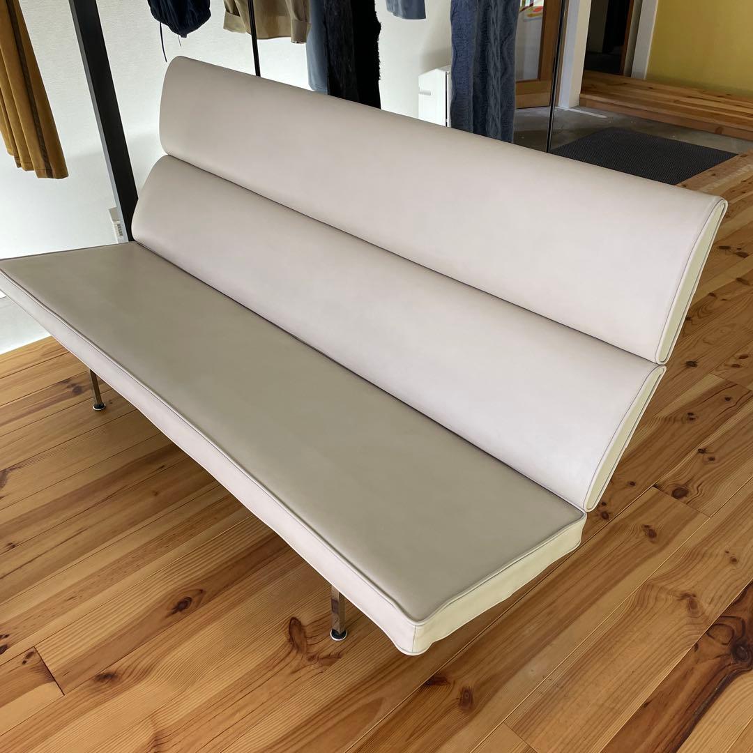 イームズ　コンパクトソファ　color guade(張り地) ハーマンミラー