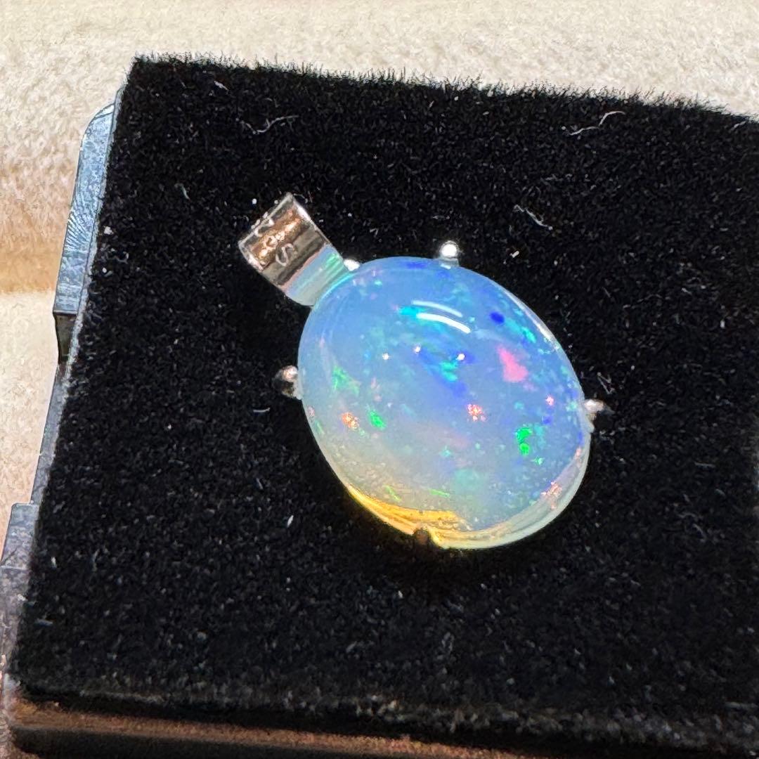 天然石エチオピアオパール　ペンダントトップハンドメイド　Silver925 52