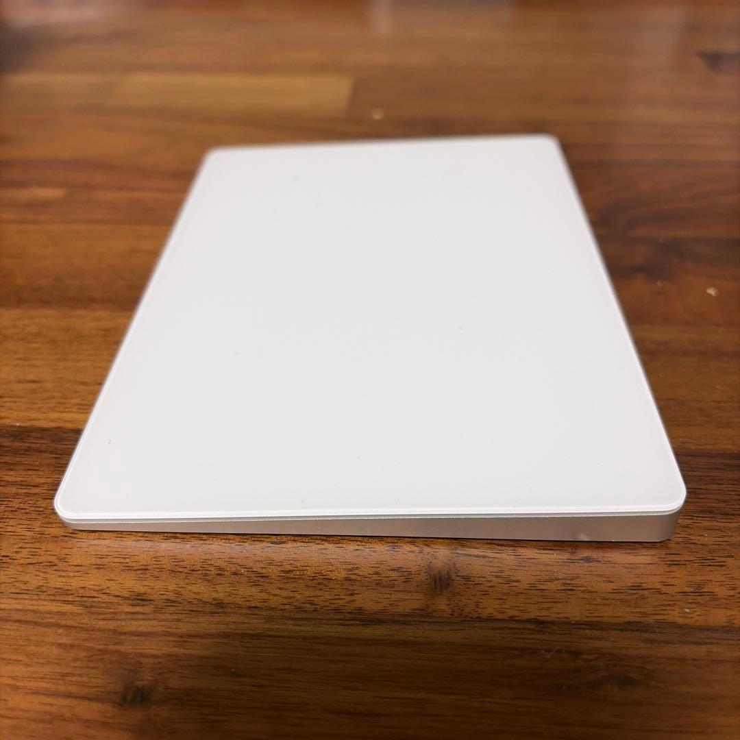 Apple Magic Trackpad 2 ホワイト （MJ2R2J/A）