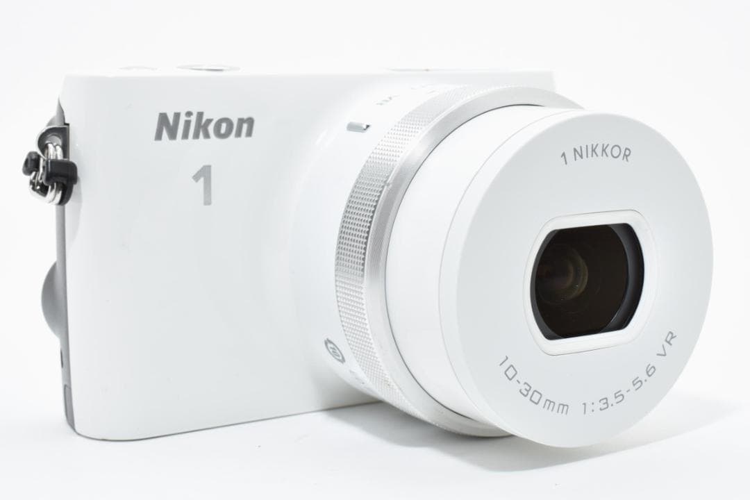 ■美品■Nikon ニコン 1 S2 ホワイト レンズキット