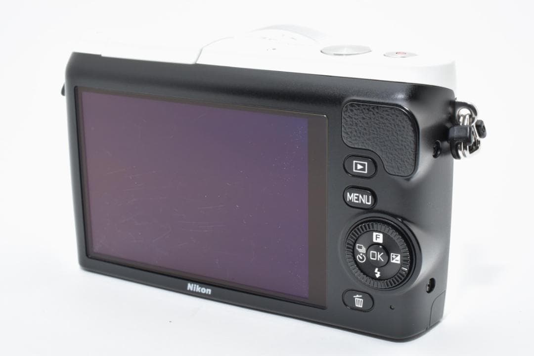 ■美品■Nikon ニコン 1 S2 ホワイト レンズキット