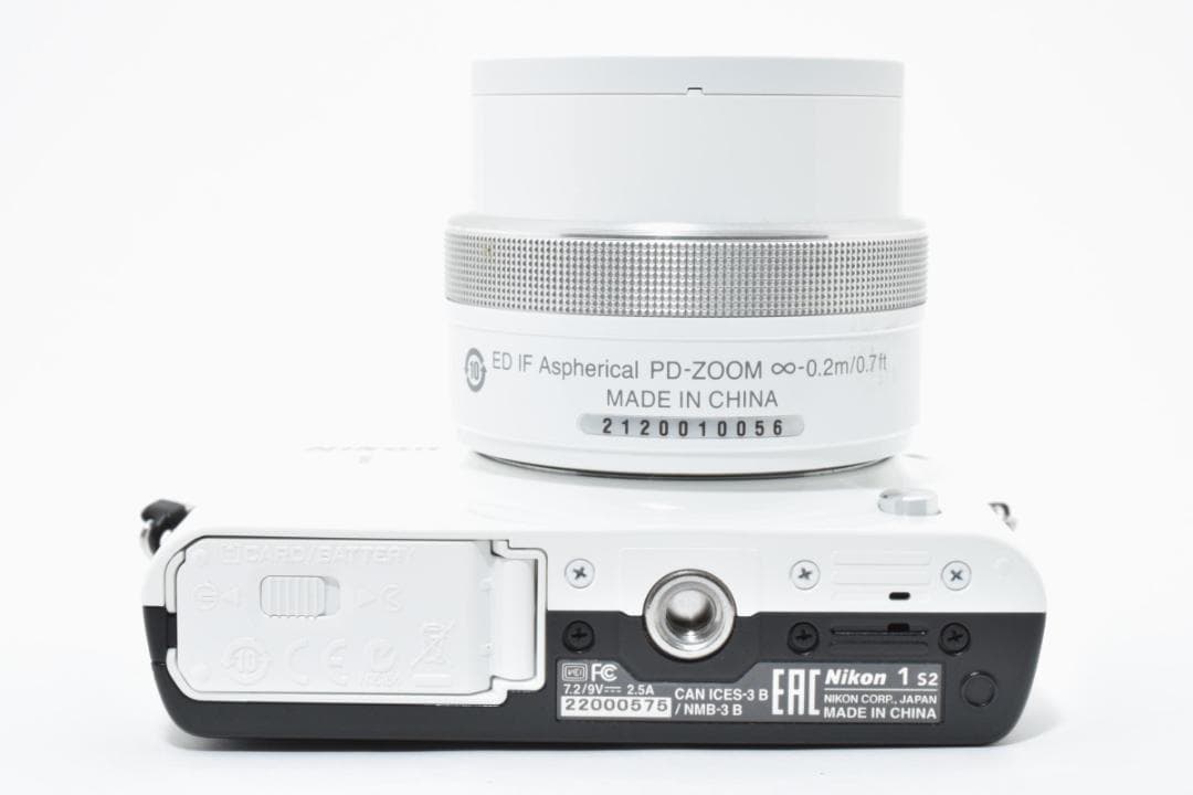 ■美品■Nikon ニコン 1 S2 ホワイト レンズキット