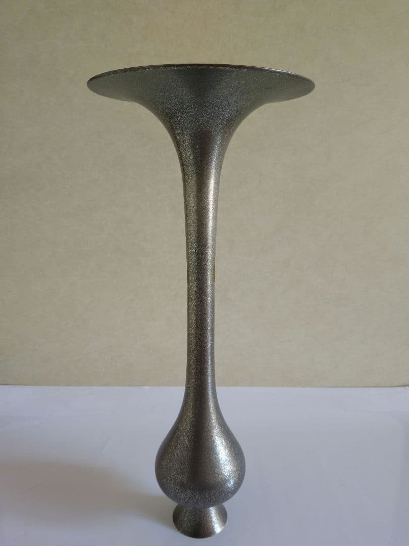 6 金属製　花器　花入　花展　モダン　スタイリッシュ　池坊　立花　シルバー